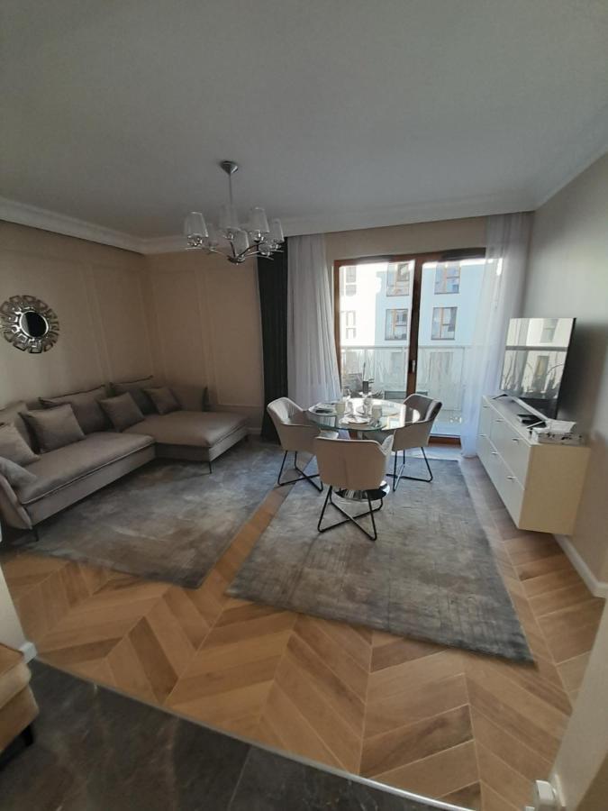Beige Mood City Apartment Wroclaw Exterior photo
